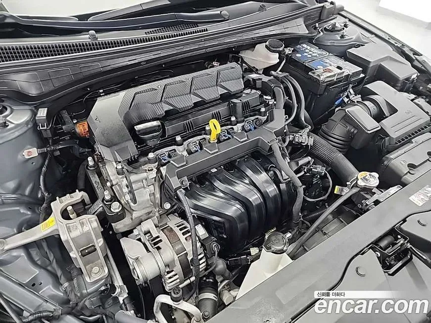 Hyundai AVANTE — фото 10