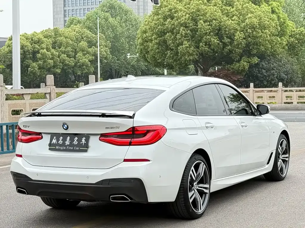 BMW 6 Series GT — фото 9