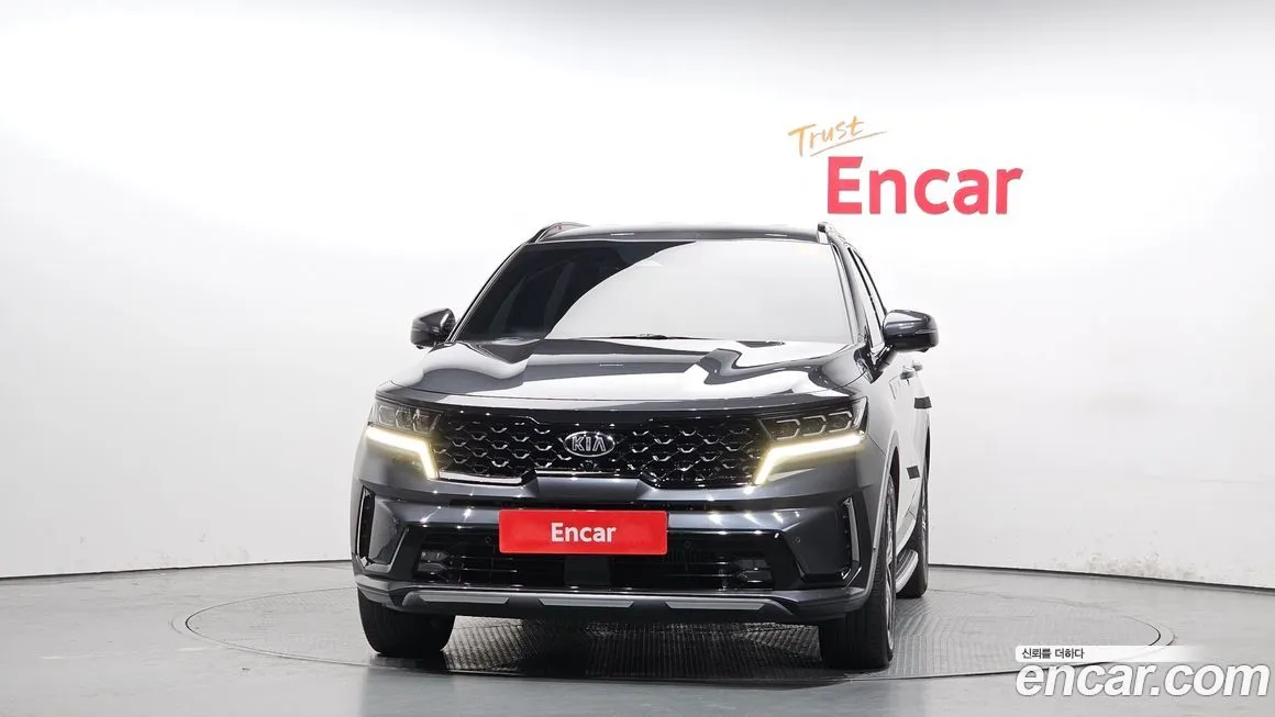 Kia Sorento — фото 5