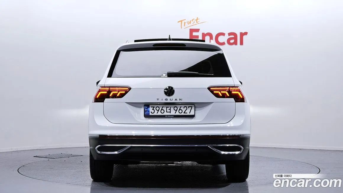 Volkswagen Tiguan — фото 6