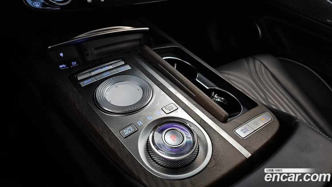 Genesis G80 — фото 10