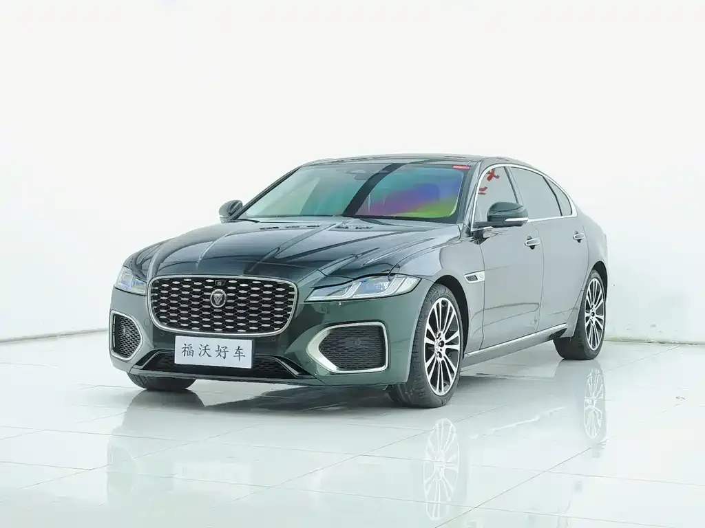 Jaguar XFL — фото 1