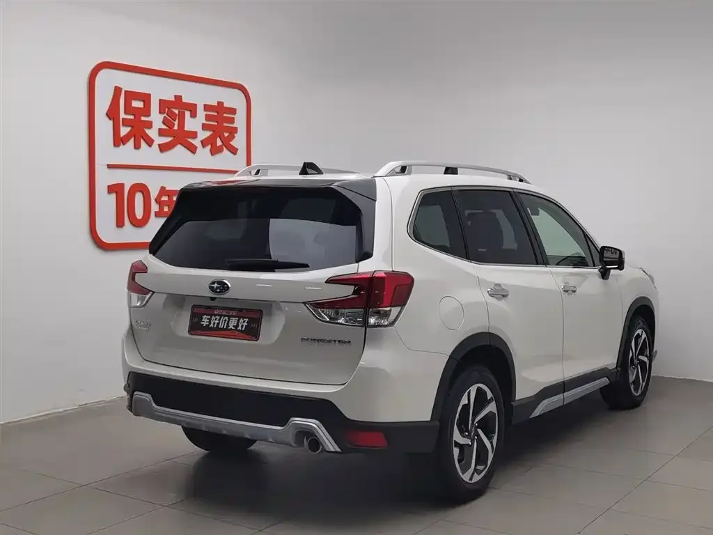 Subaru Forester 2024 из CN, фото 8