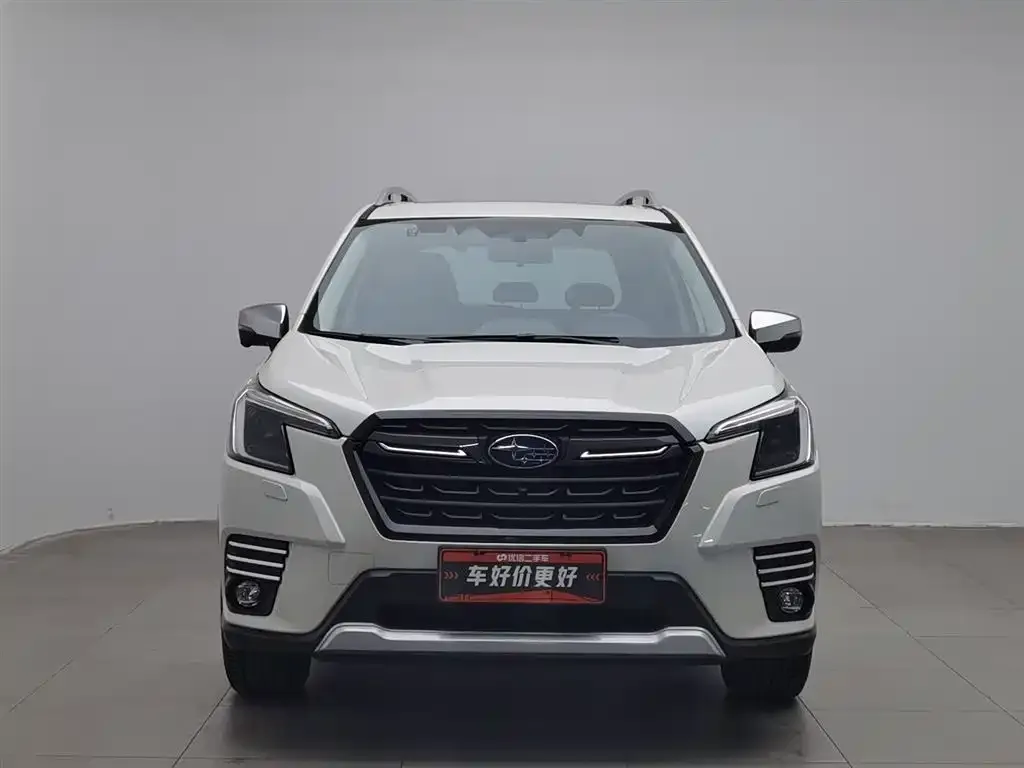 Subaru Forester 2024 из CN, фото 2