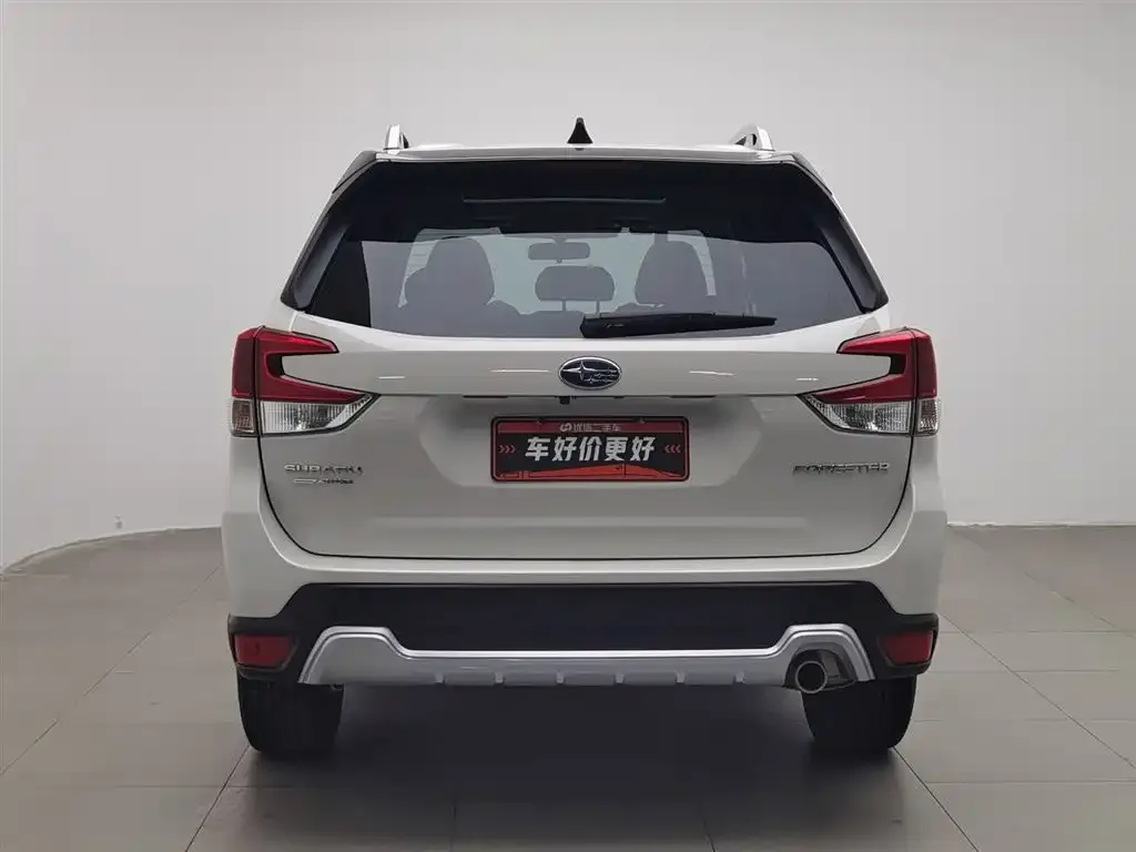 Subaru Forester 2024 из CN, фото 6