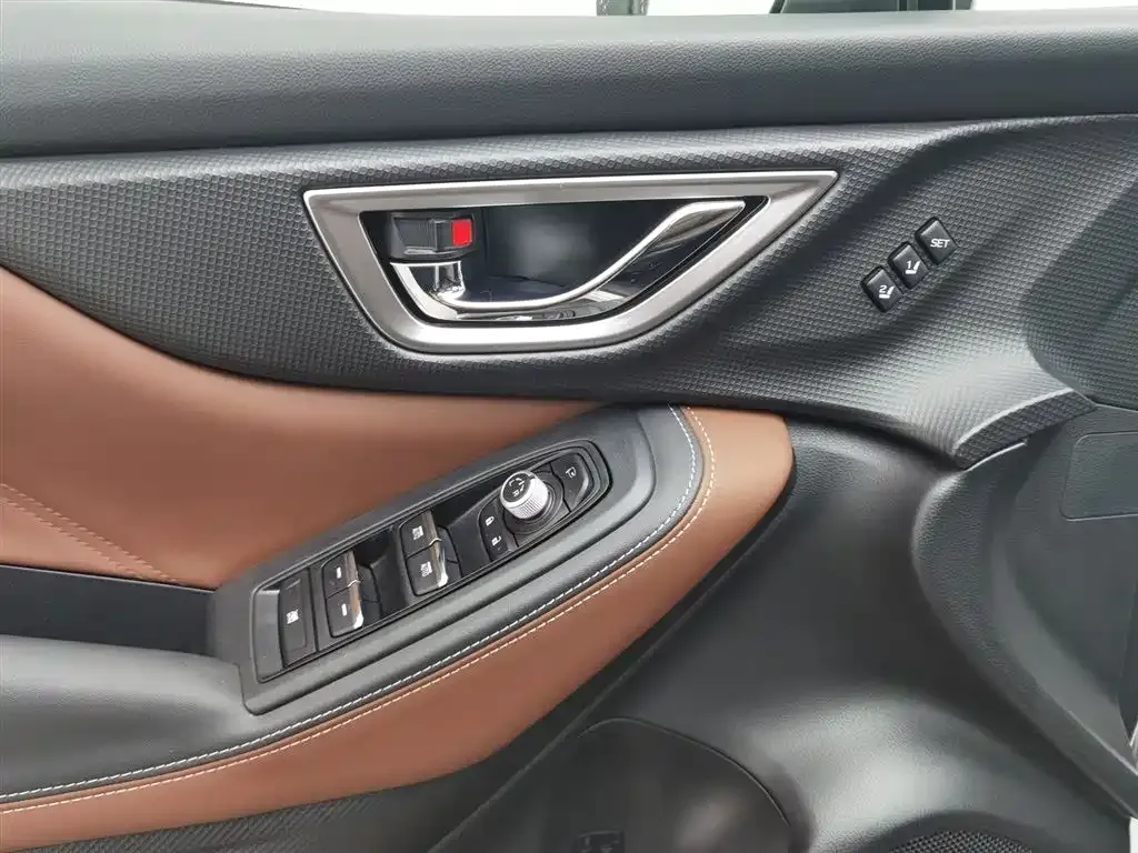 Subaru Forester 2024 из CN, фото 9