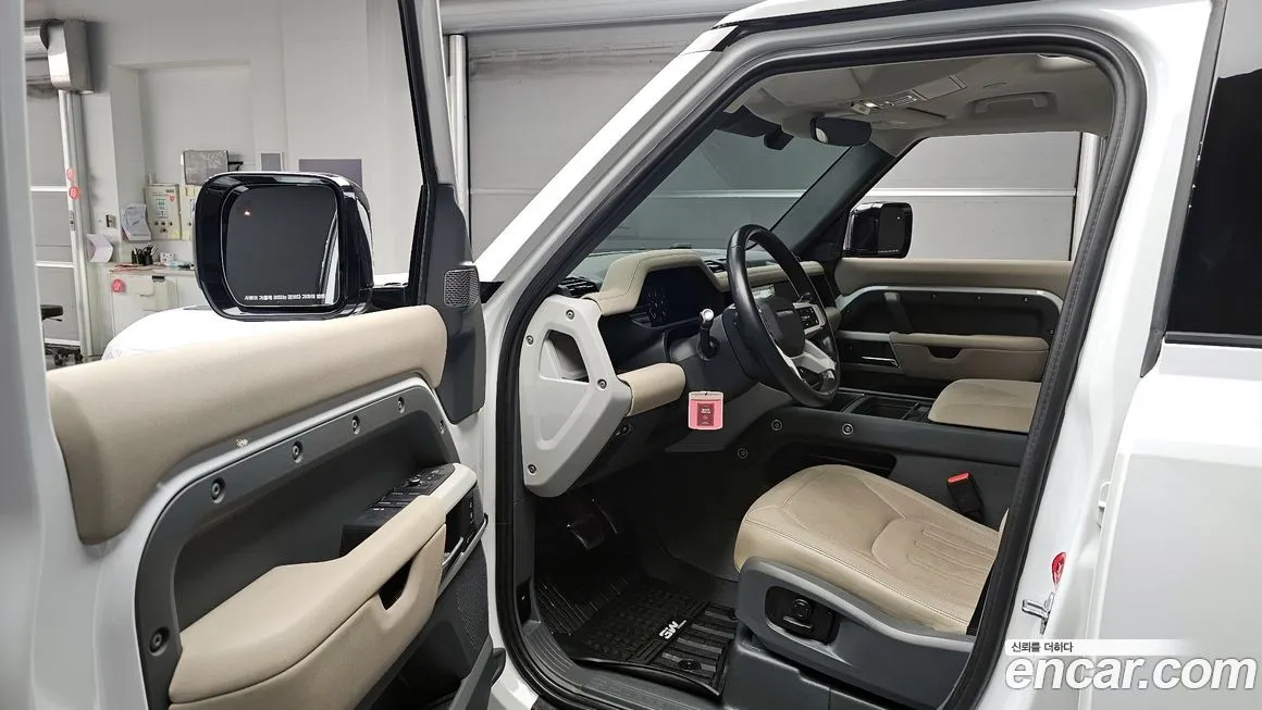 Land Rover Defender 2022 из KR, фото 10