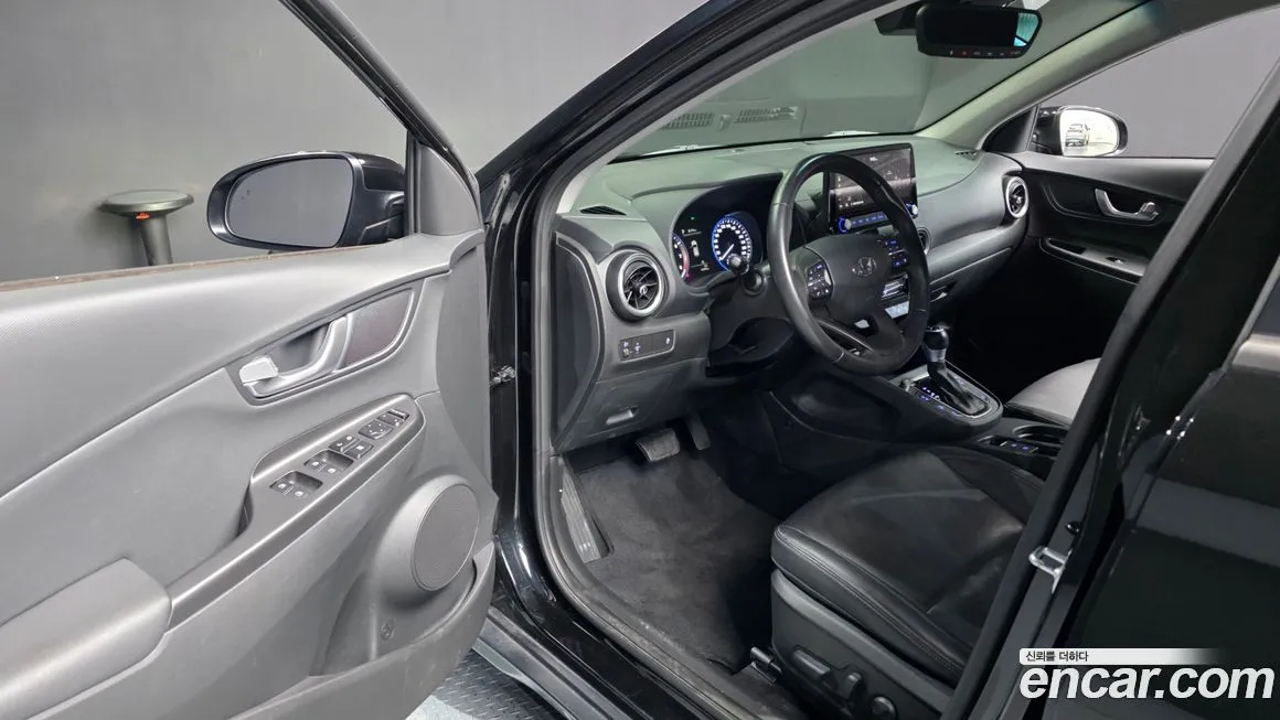 Hyundai Kona 2021 из KR, фото 4