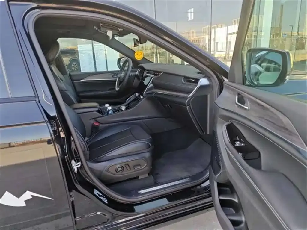 Jeep Grand Cherokee 4xe (Import) 2025 из CN, фото 7