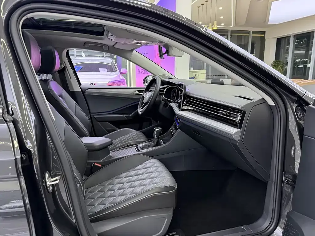 Volkswagen Sagitar 2023 из CN, фото 2