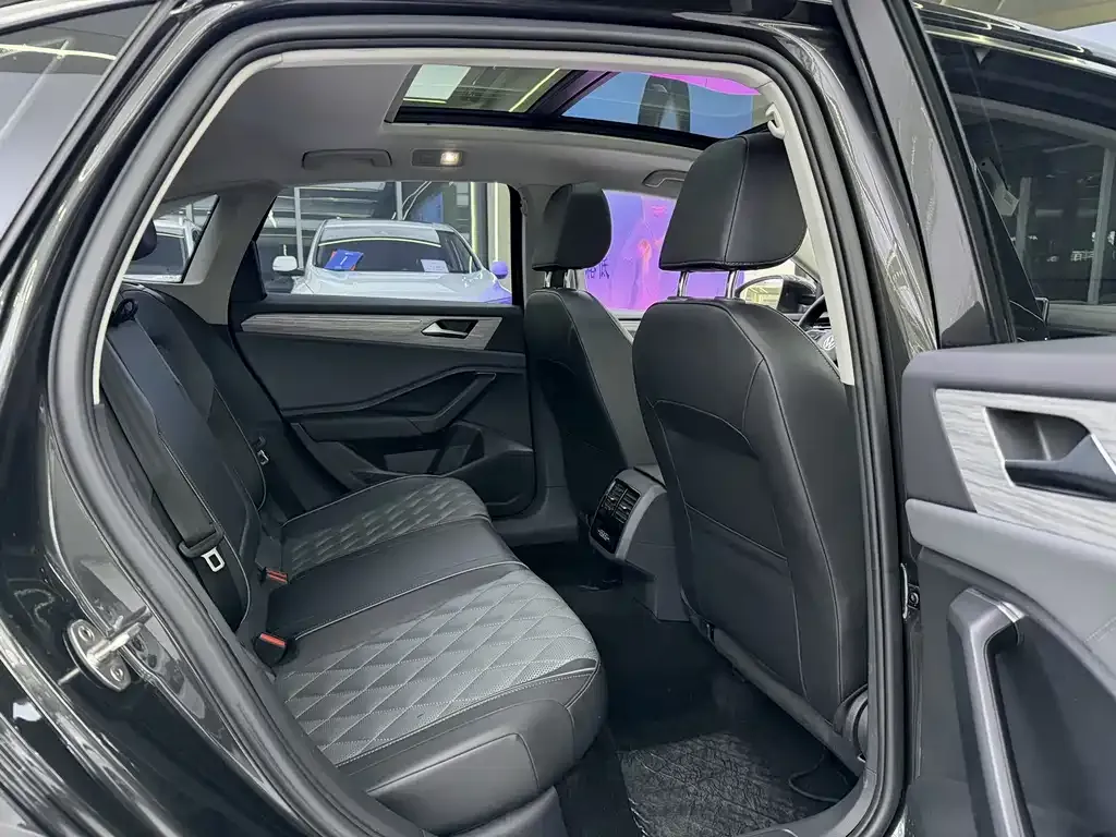 Volkswagen Sagitar 2023 из CN, фото 5