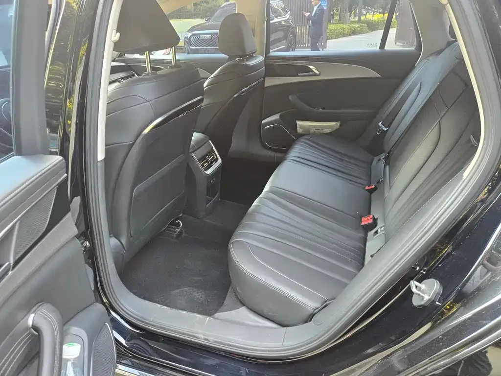 Hongqi H5 2023 из CN, фото 10