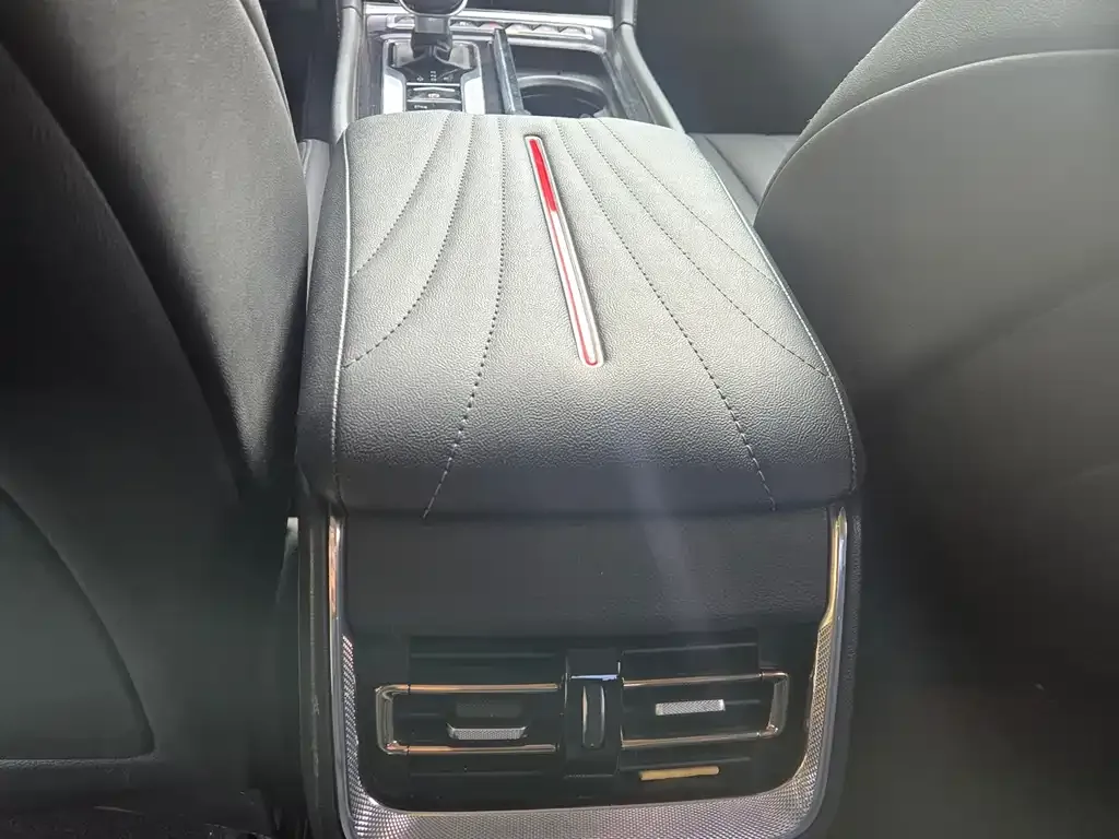 Hongqi H5 2023 из CN, фото 2