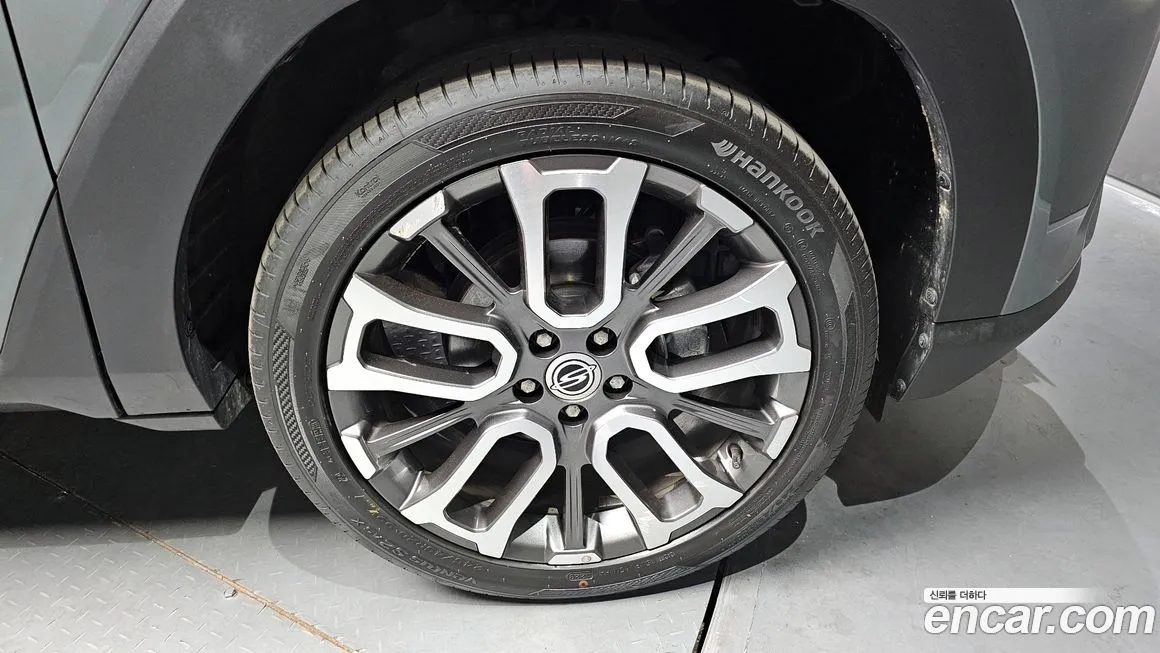 KG Mobility (Ssangyong) Torres — фото 10