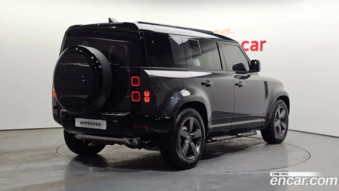 Land Rover Defender 2025 из KR, фото 10