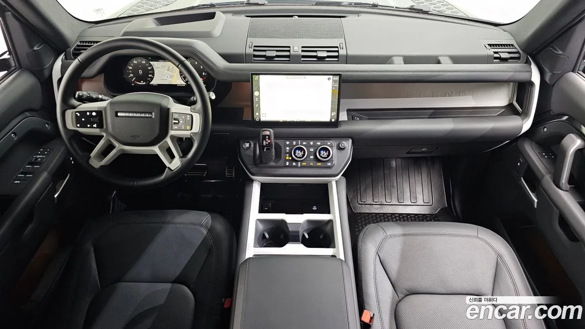 Land Rover Defender 2025 из KR, фото 4