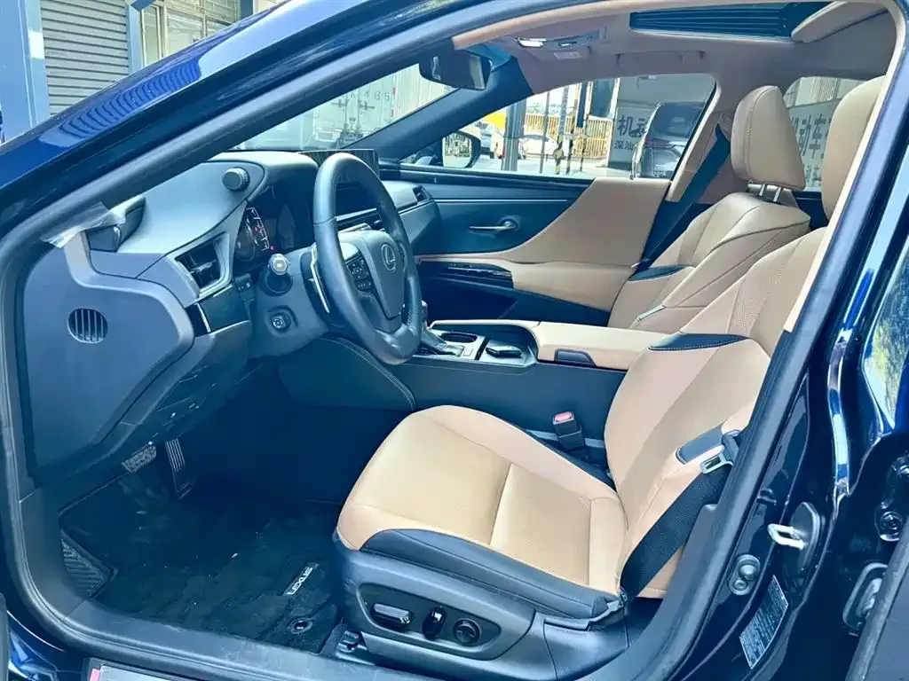 Lexus ES 2024 из CN, фото 3