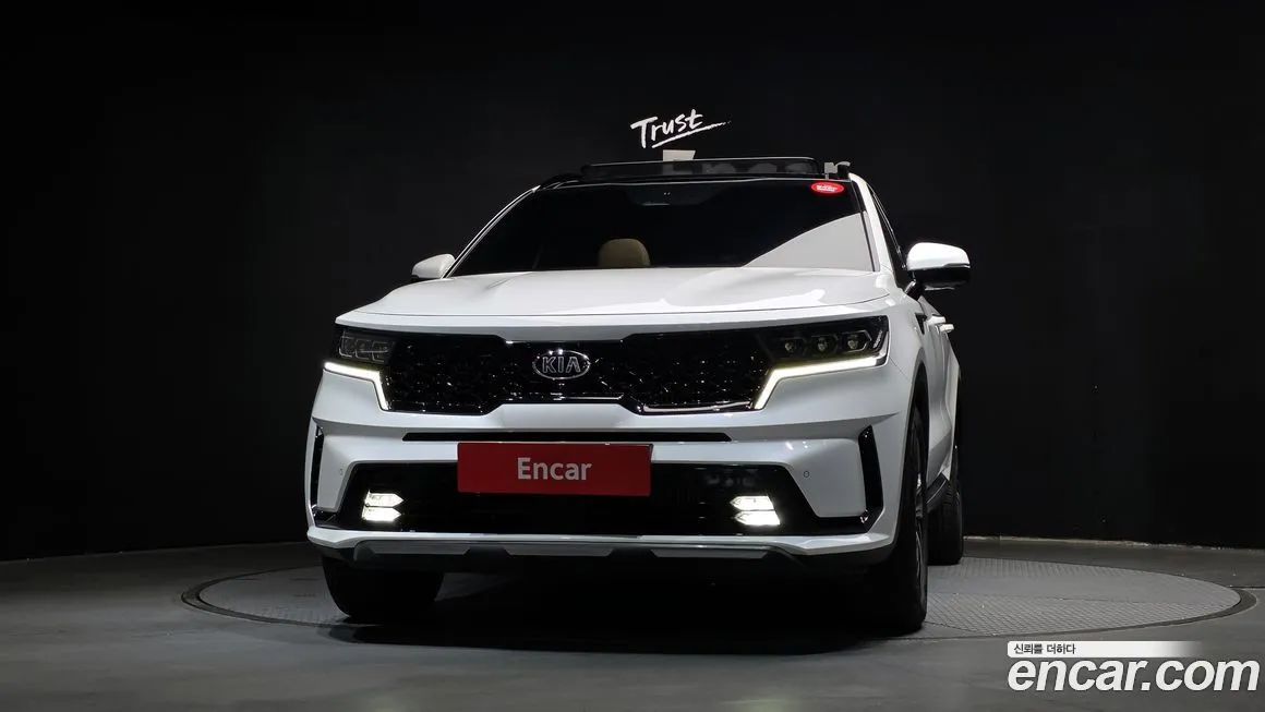 Kia Sorento — фото 3