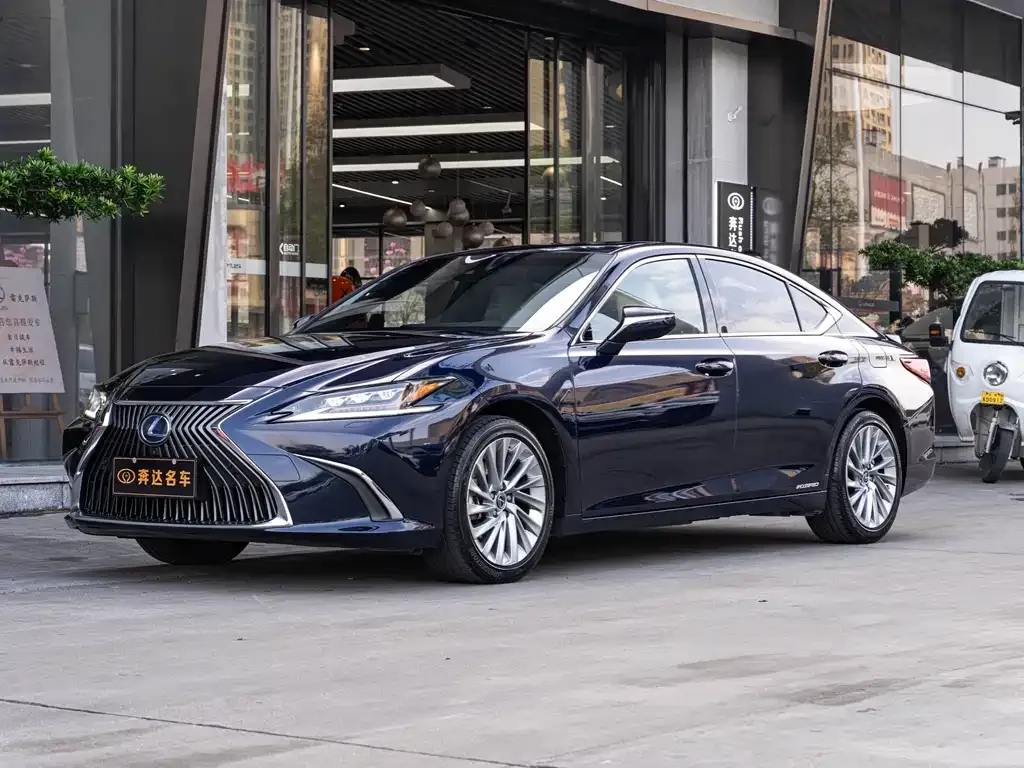 Lexus ES 2021 из CN, фото 1