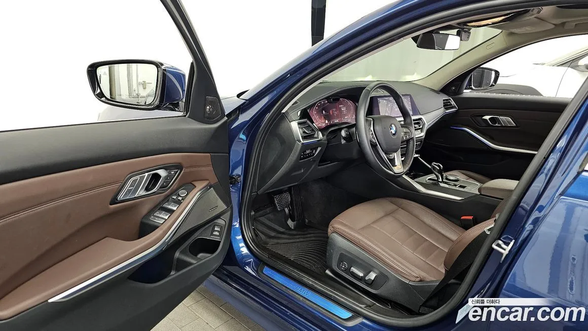 BMW 3-Series 2021 из KR, фото 10