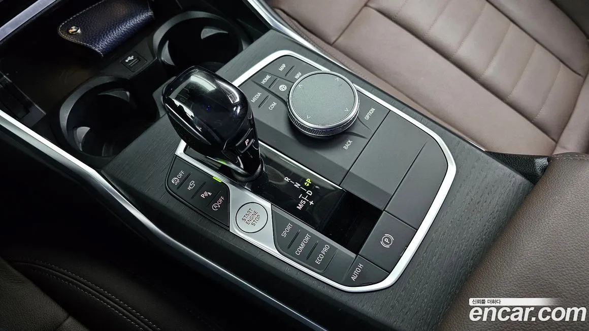 BMW 3-Series 2021 из KR, фото 9