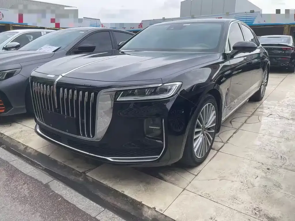 Hongqi H9 — фото 1