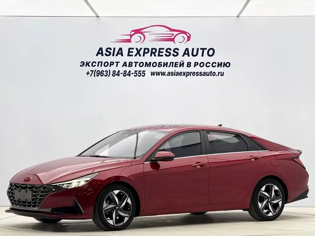 Hyundai Elantra — фото 1