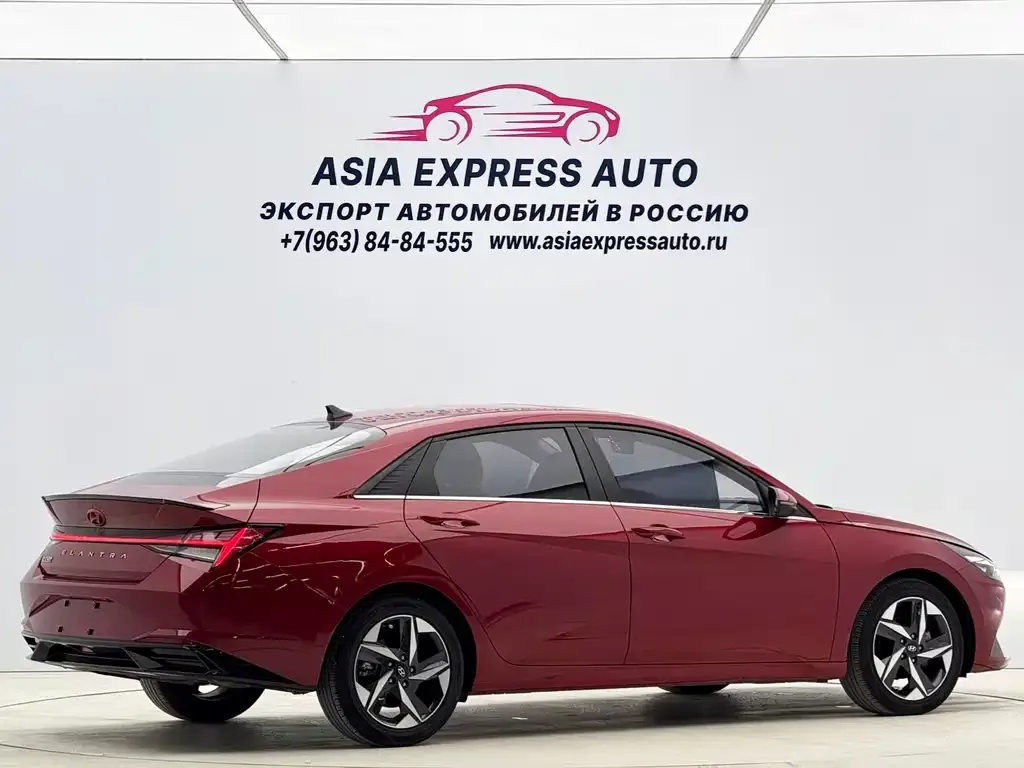 Hyundai Elantra — фото 6