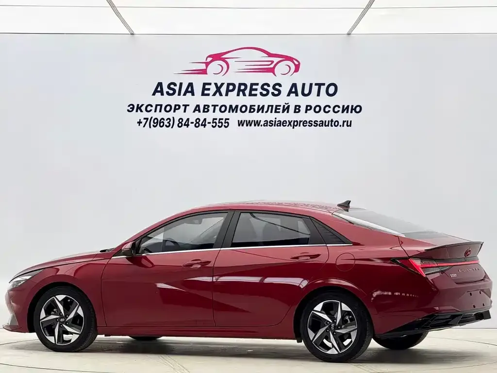 Hyundai Elantra — фото 5