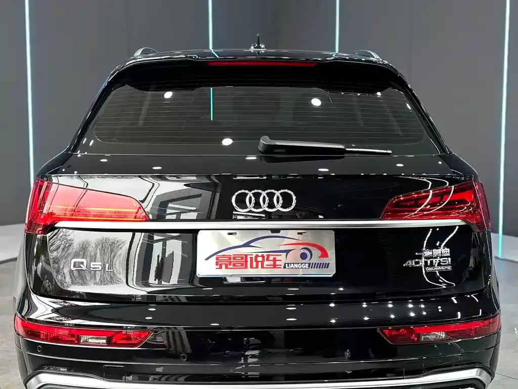 Audi Q5L 2024 из CN, фото 6
