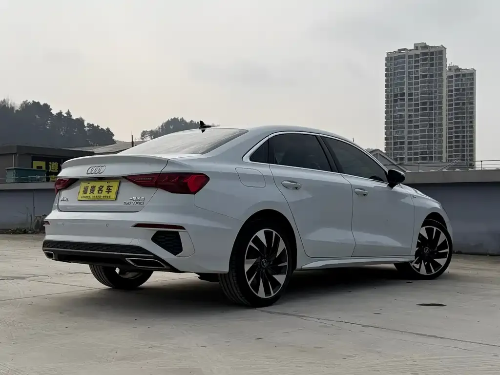 Audi A3 2022 из CN, фото 2