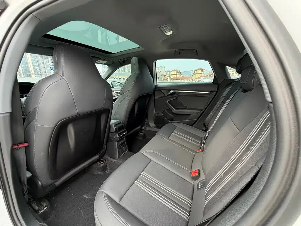 Audi A3 2022 из CN, фото 6