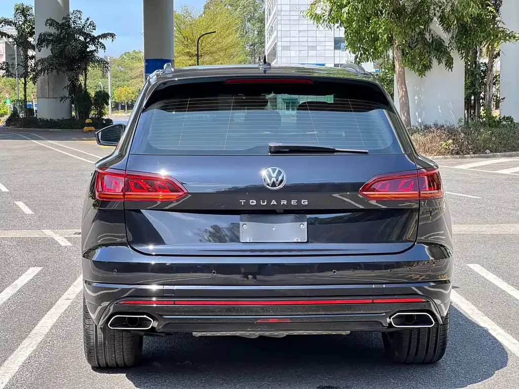 Volkswagen Touareg 2021 из CN, фото 4