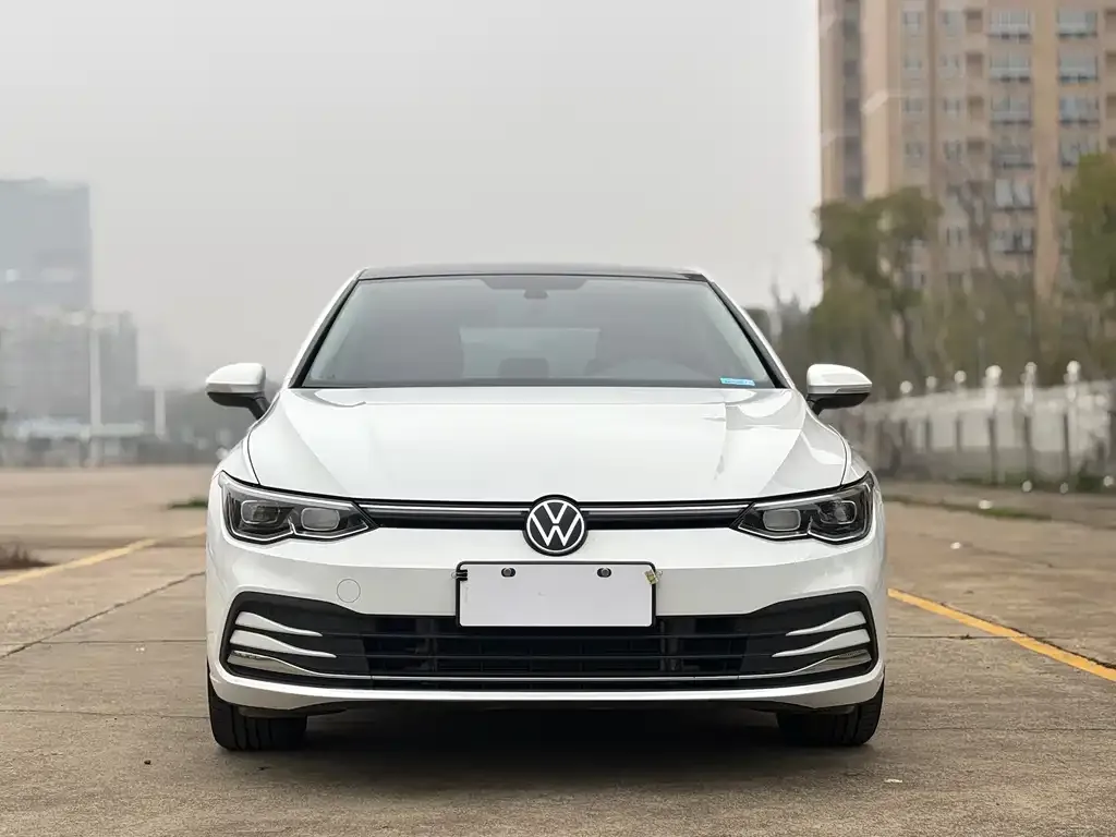 Volkswagen Golf — фото 6