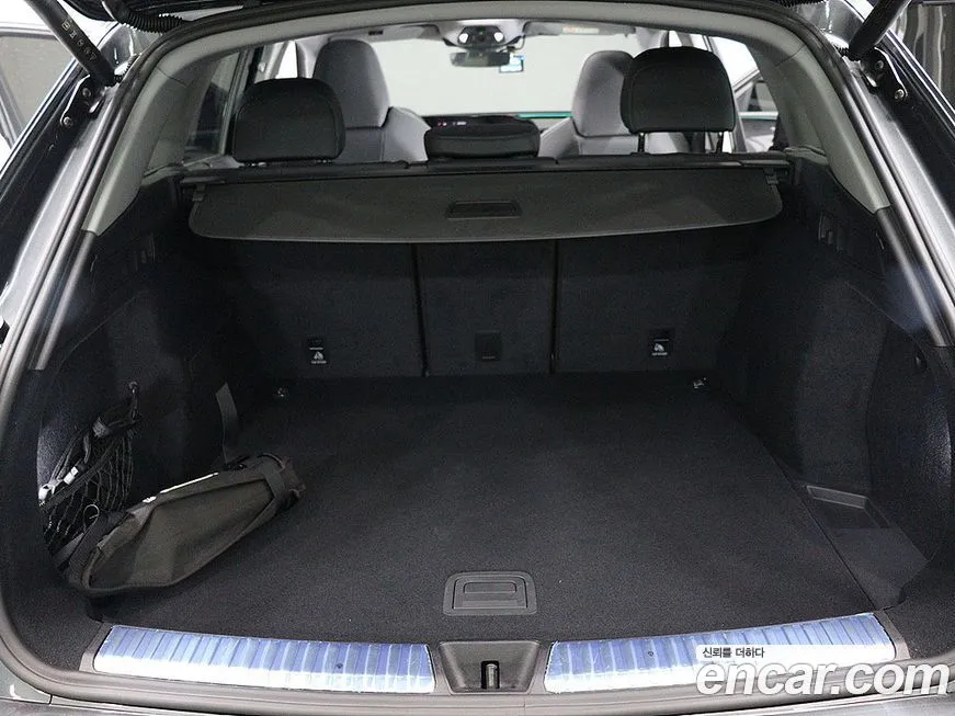 Audi Q5 2025 из KR, фото 6