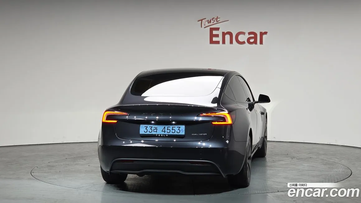 Tesla Model 3 2025 из KR, фото 5