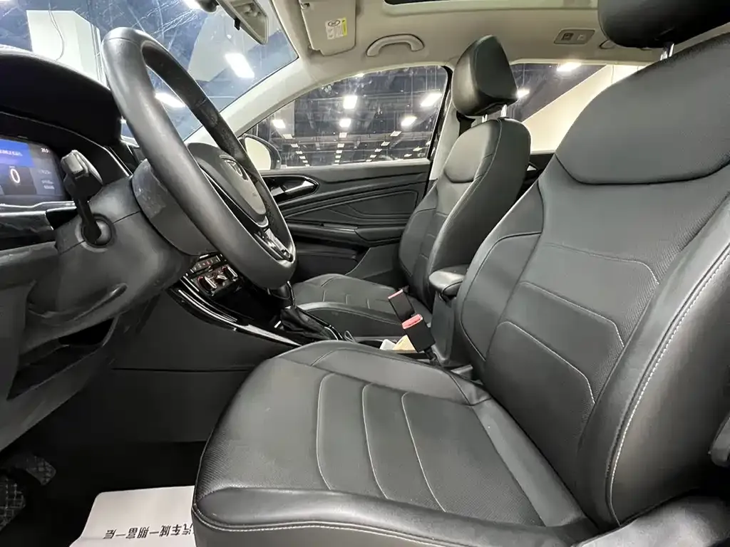 Jetta VS7 2022 из CN, фото 8