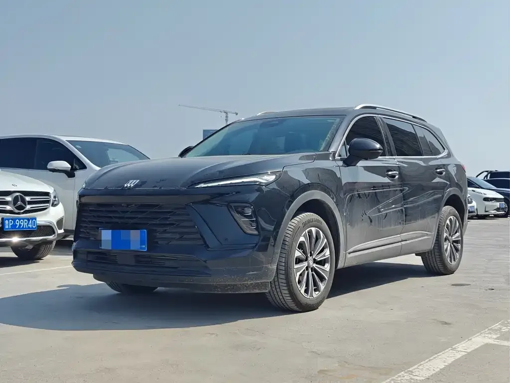 Buick Envision Plus — фото 1