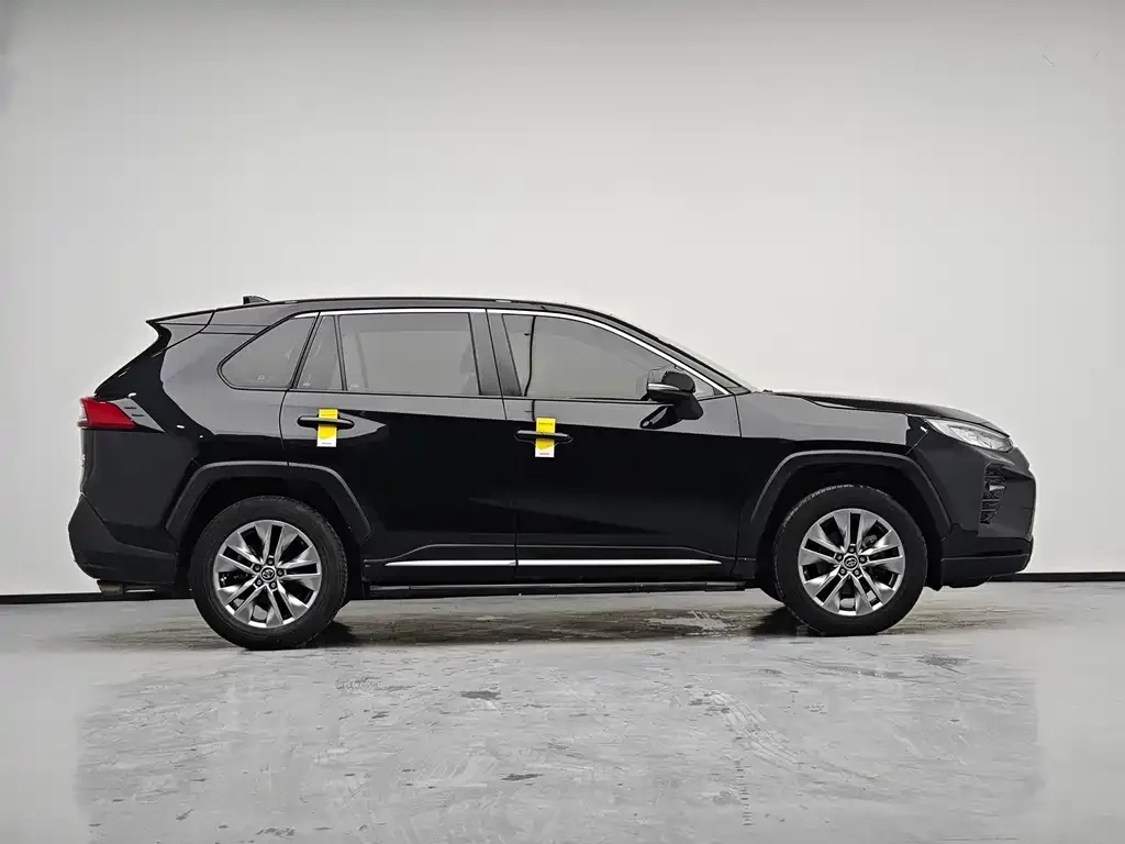 Toyota Wildlander 2021 из CN, фото 7