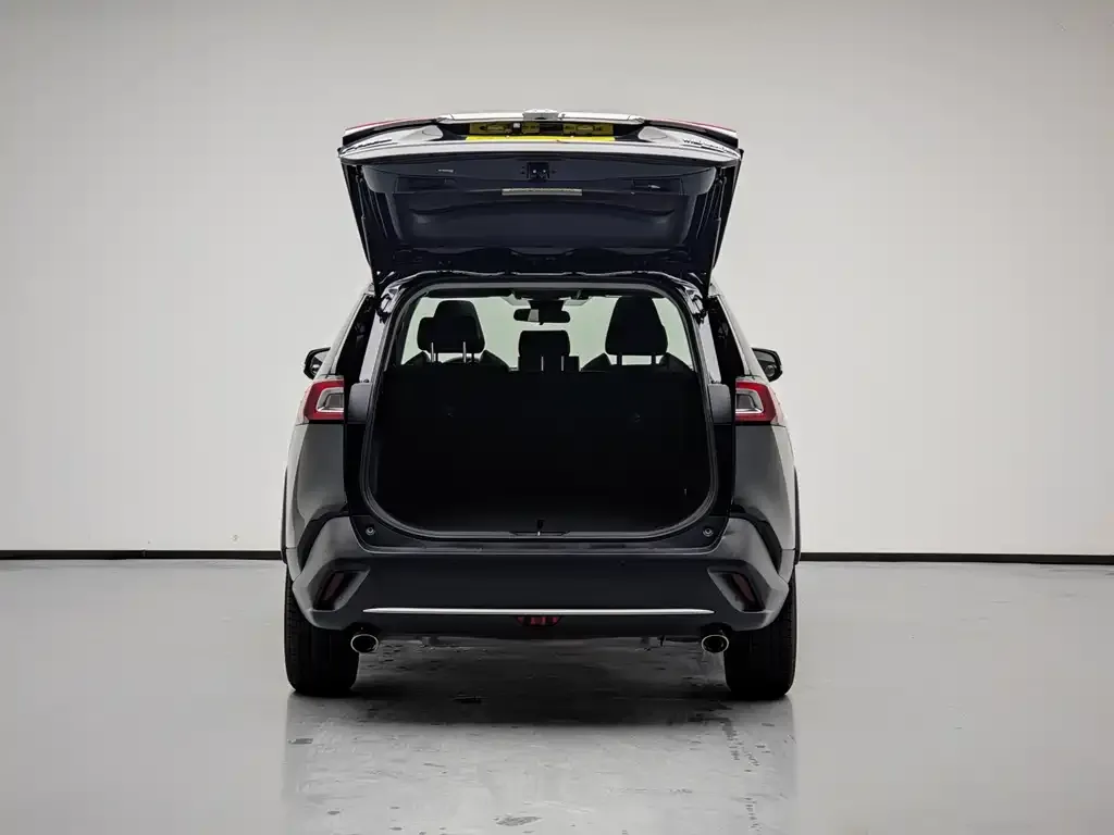 Toyota Wildlander 2021 из CN, фото 8