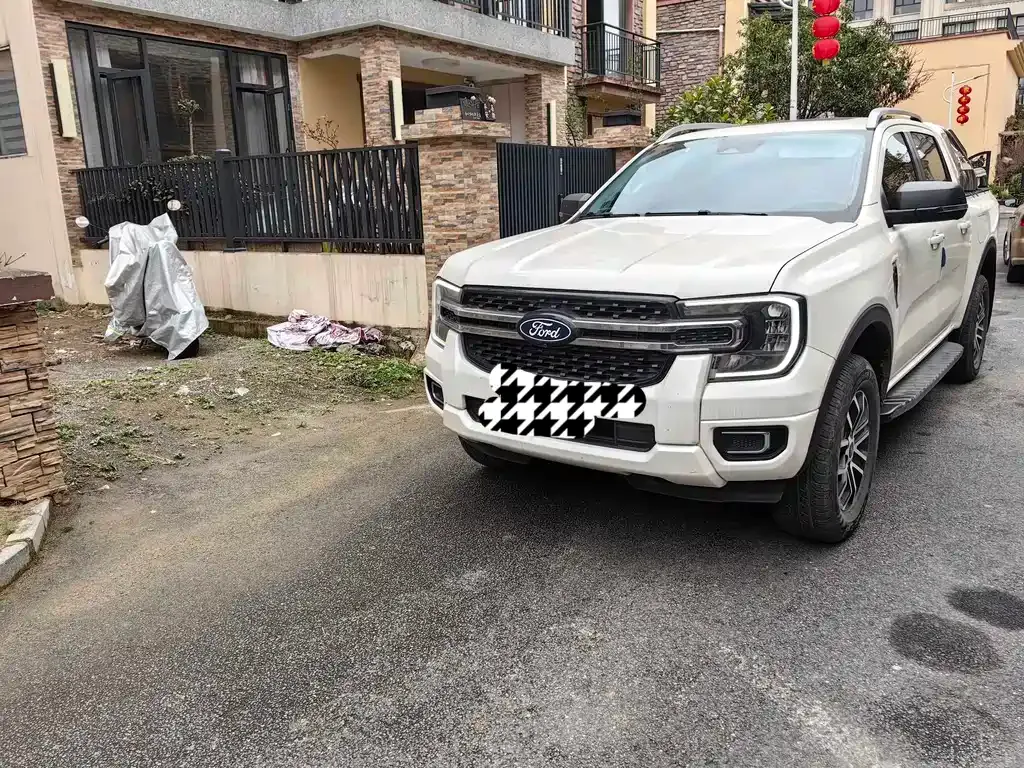 Ford Ranger 2024 из CN, фото 1