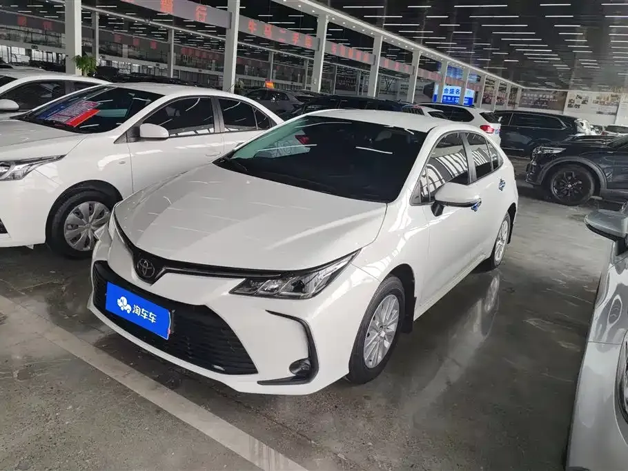 Toyota Corolla 2021 из CN, фото 1