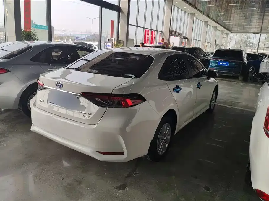 Toyota Corolla 2021 из CN, фото 8