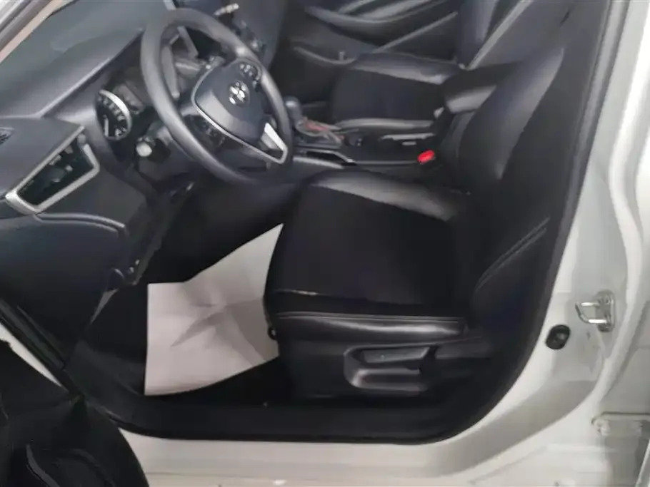 Toyota Corolla 2021 из CN, фото 3