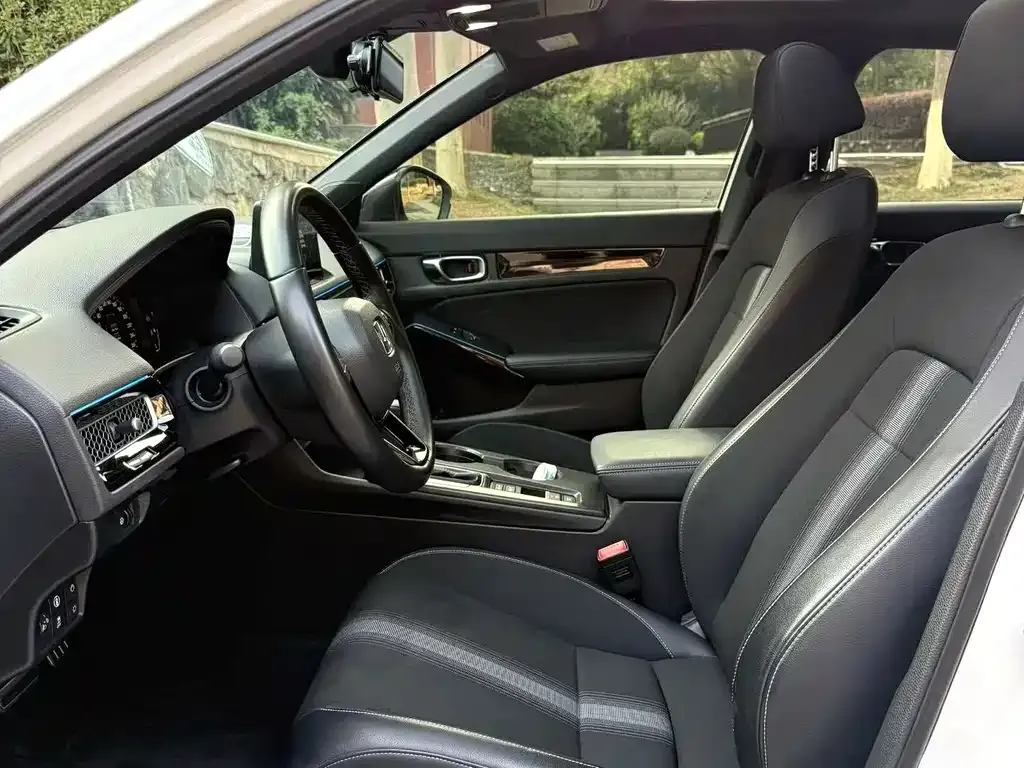 Honda Civic — фото 3