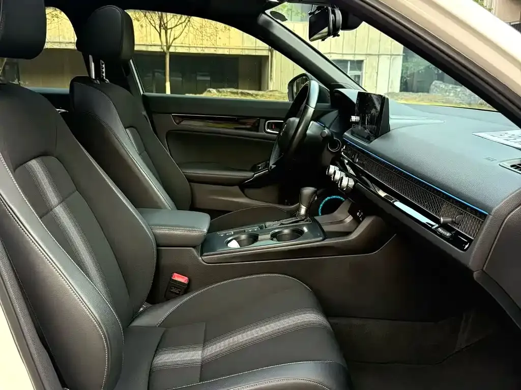 Honda Civic — фото 4