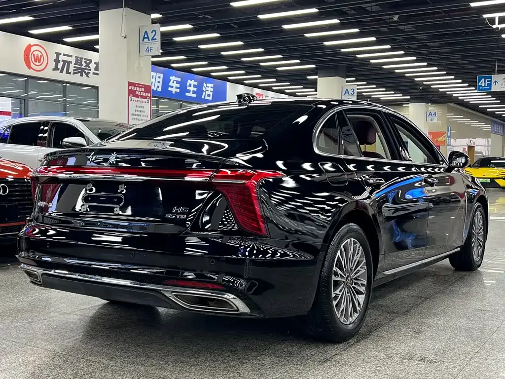 Hongqi H5 — фото 9