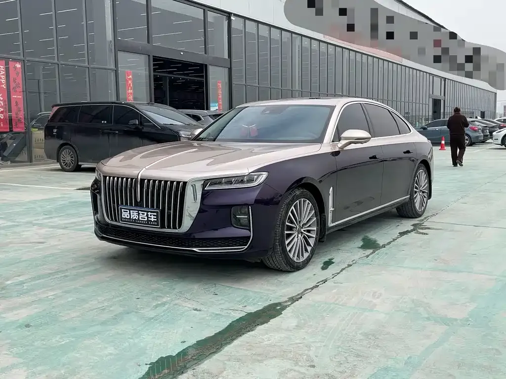 Hongqi H9 — фото 1