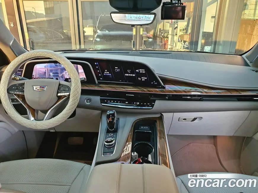 Cadillac Escalade 2022 из KR, фото 7