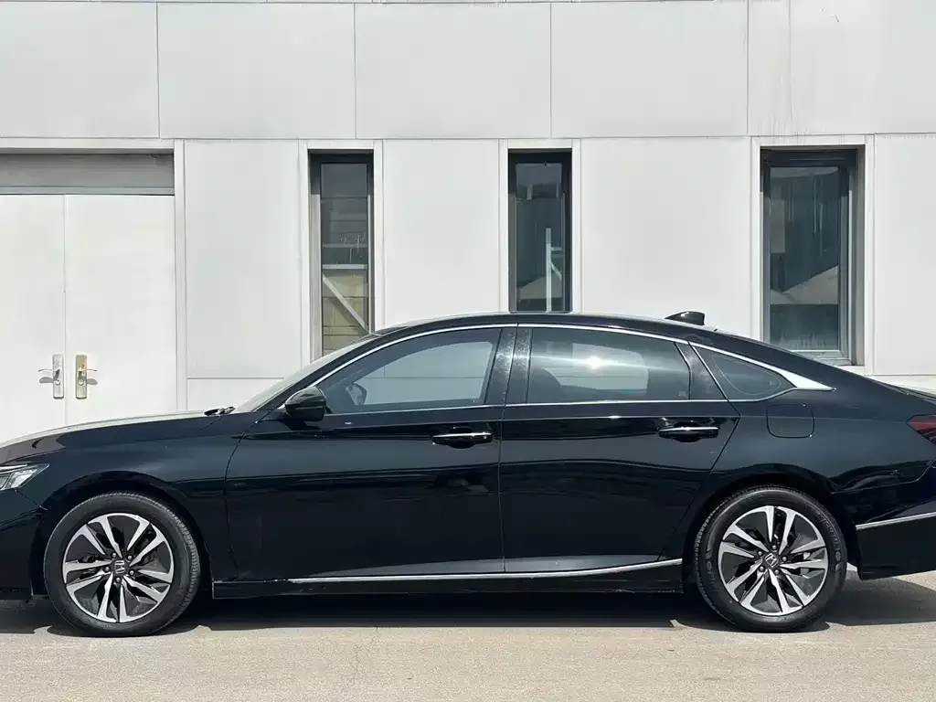Honda Accord — фото 2